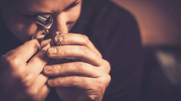 روش‌های تشخیص طلای اصل از تقلبی